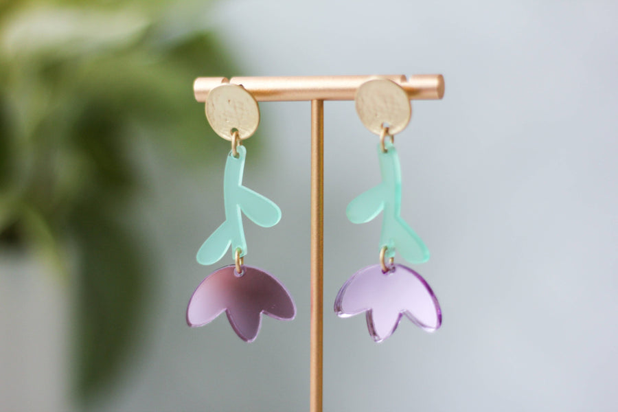 Wondermint Goods - Tulip Earrings