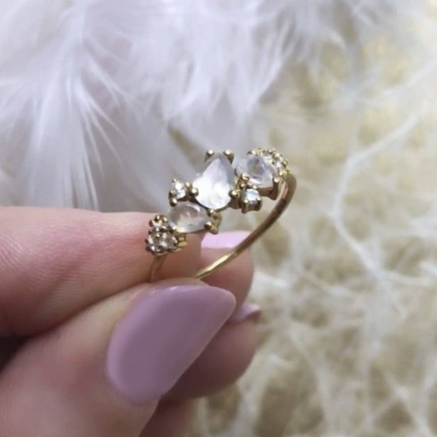 La Kaiser - Rainbow Moonstone & Diamond Midsummer Night's Dream Ring