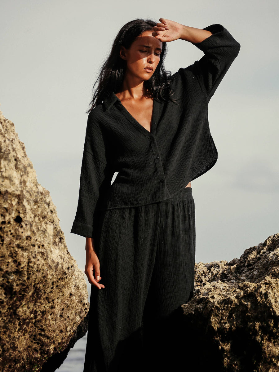 The Handloom - Echo Mini Shirt - Black