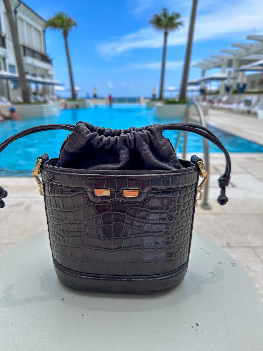 BENE Bryd Bucket Bag