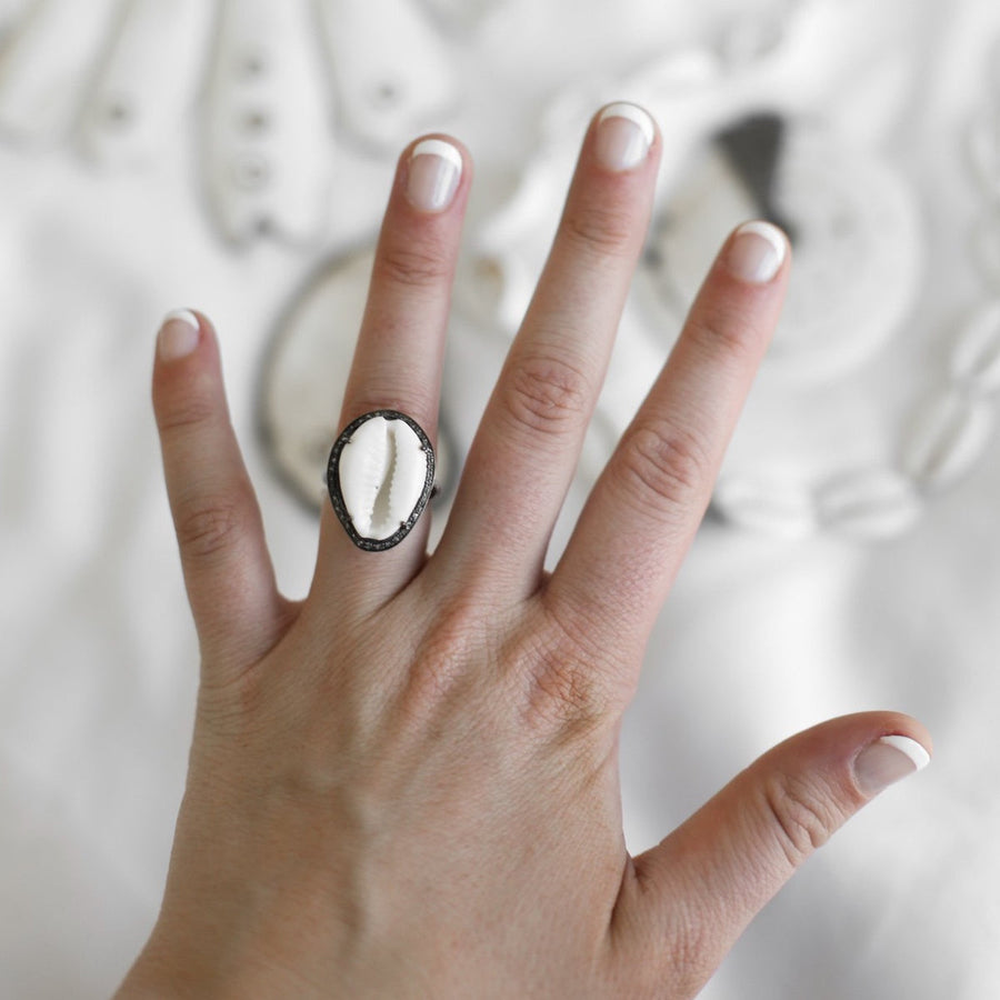 S Carter Cowrie Diamond Ring