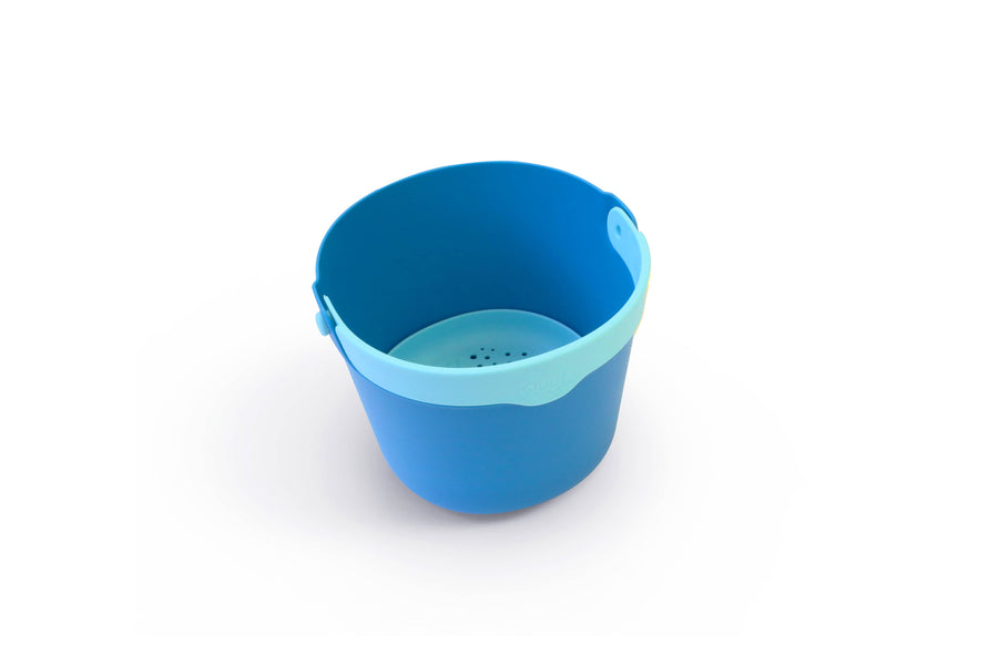 Quut Toys - Quut Bucki - Bucket & Sand Sifter. Beach Sand and Pool Toy.
