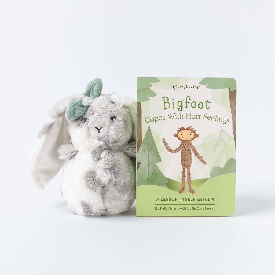 Slumberkins Inc. - Snow Bunny Mini & Bigfoot Lesson Book