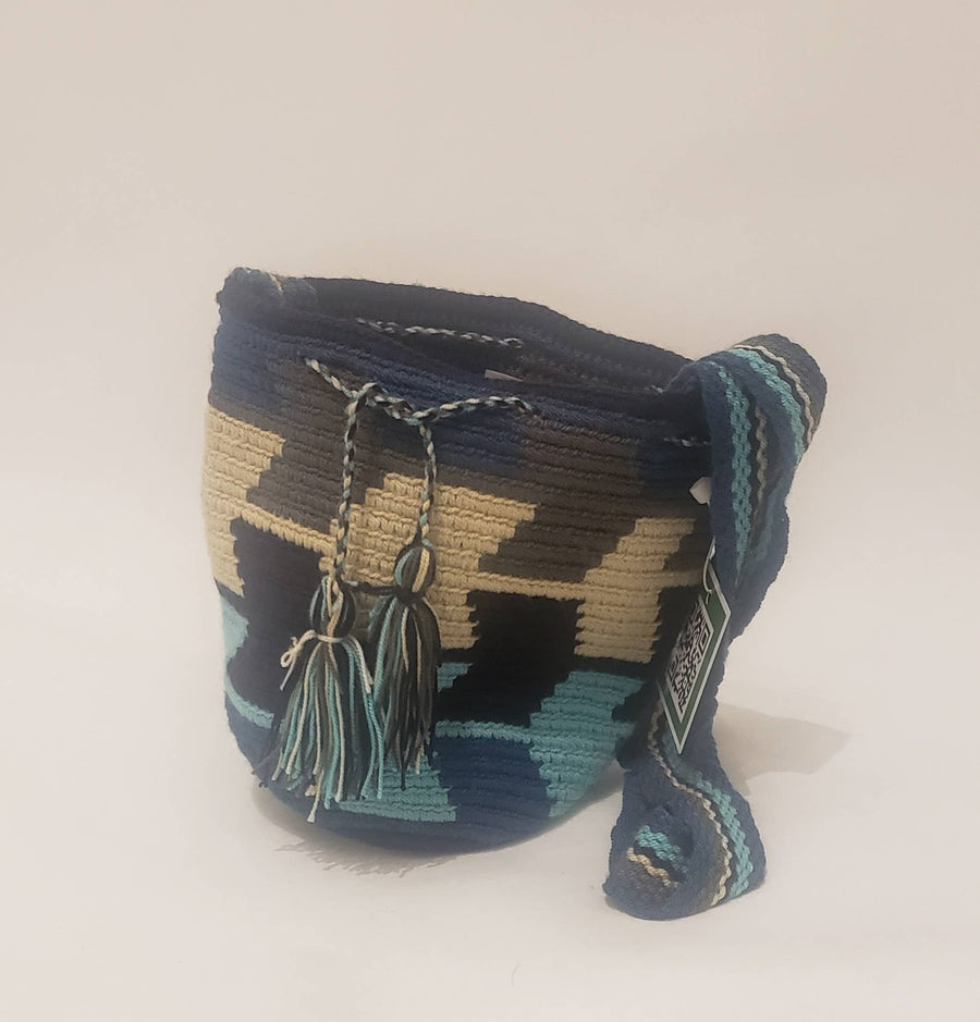 Wuitusu - Mela Handmade Wayuu Crochet Bucket Bag